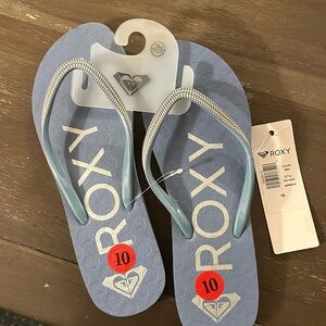 Roxy Lavender Flip Flops Size 10 NWT